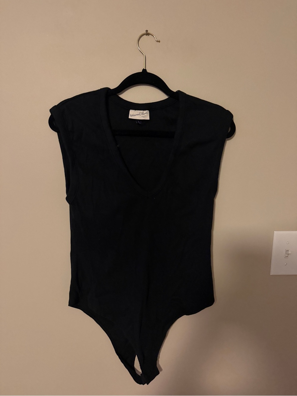 Universal Thread Black V-Neck Sleeveless Bodysuit